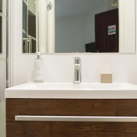 Blekitny Wieloryb Przy Plazy, Molo, Idealny Dla Podroznikow Apartment *